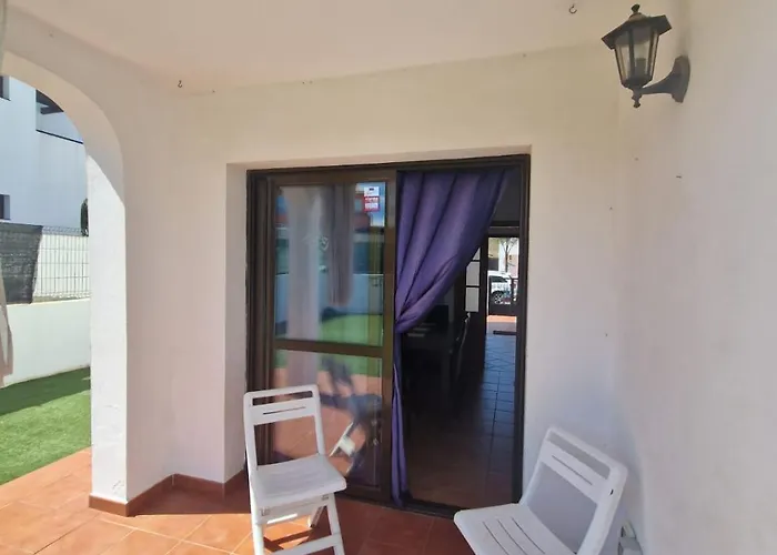Tobia Villa *